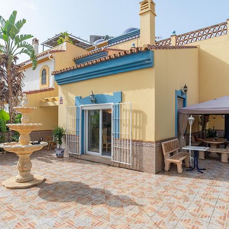 Villa Valentina - Renovated On Los Alamos Beach Τορρεμολίνος Εξωτερικό φωτογραφία